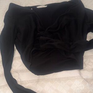 ILLA ILLA Black Long Sleeve Crop Top